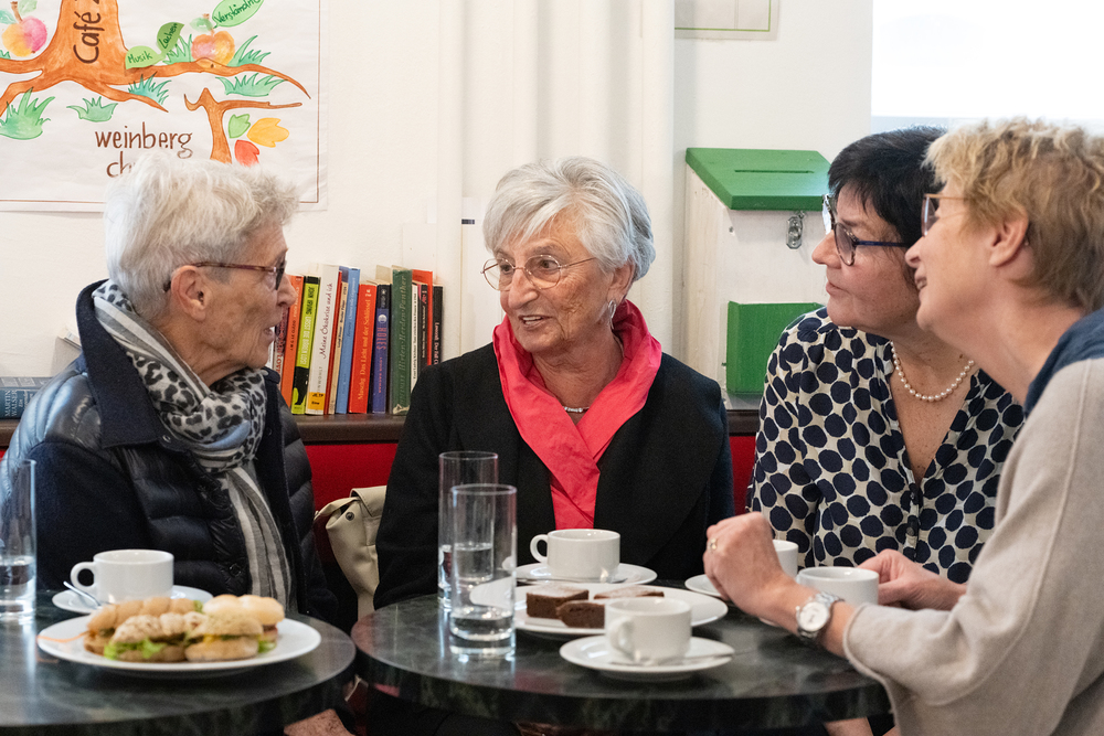 'Cafe Zeitreise': Demenz-Cafe der Caritas feiert Jubiläum