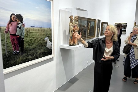 Jahresausstellung 'In aller Freundschaft' im Dommuseum Wien