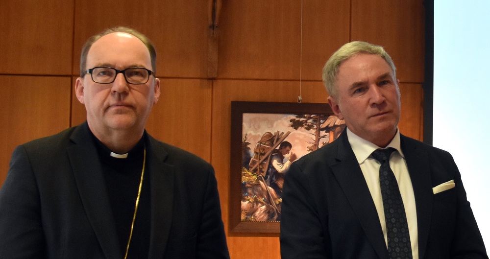 Glettler: Entgiftung von Herz und Geist durch Kunst und Spiritualität / Rihter/Nedelja Glettler: Entgiftung von Herz und Geist durch Kunst und Spiritualität