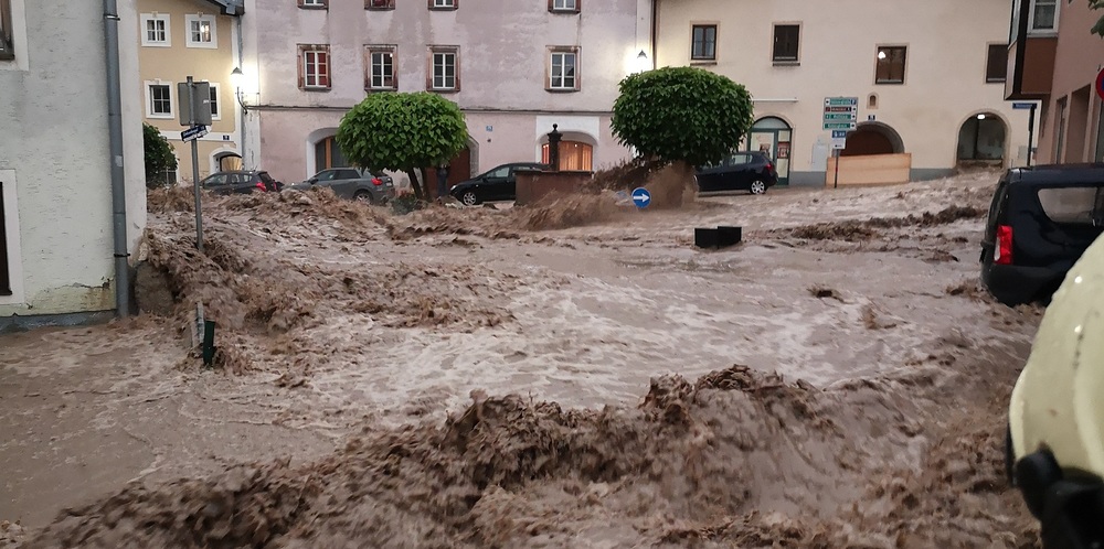Freiwillige Feuerwehr Puch Hallein Hochwasser Altstadt Kotbach Unwetter Mure FF Puch