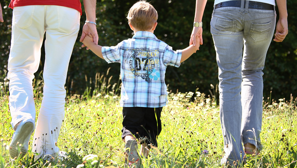 Eltern-Kind-Pass: Viele kirchliche Angebote für Elternberatung / bilderbox.com / Erwin Wodicka Eltern-Kind-Pass: Viele kirchliche Angebote für Elternberatung