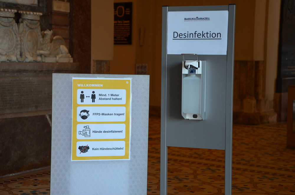 Corona-Schutzmaßnahmen in Kirchen / Paul Wuthe / Kathpress Corona-Schutzmaßnahmen in Kirchen