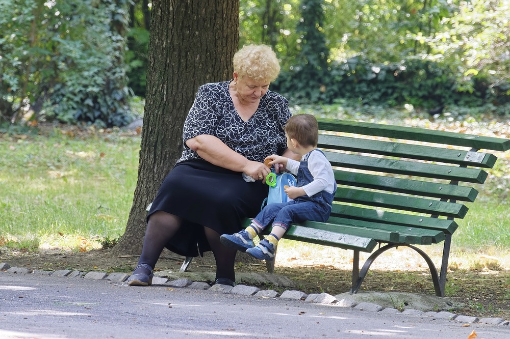 Familienverband: Kinderschutzkonzept für 'Omadienst'