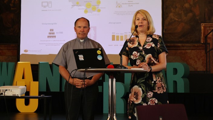 Diözese-Graz Seckau präsentiert 'Zukunftsrada / Johanna Lorenzutti