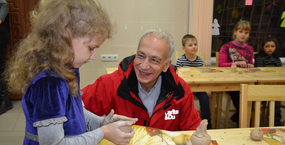 Odessa, Caritas-KInderzentrum, Caritaspräsident Landau / Kathpress/Pulling