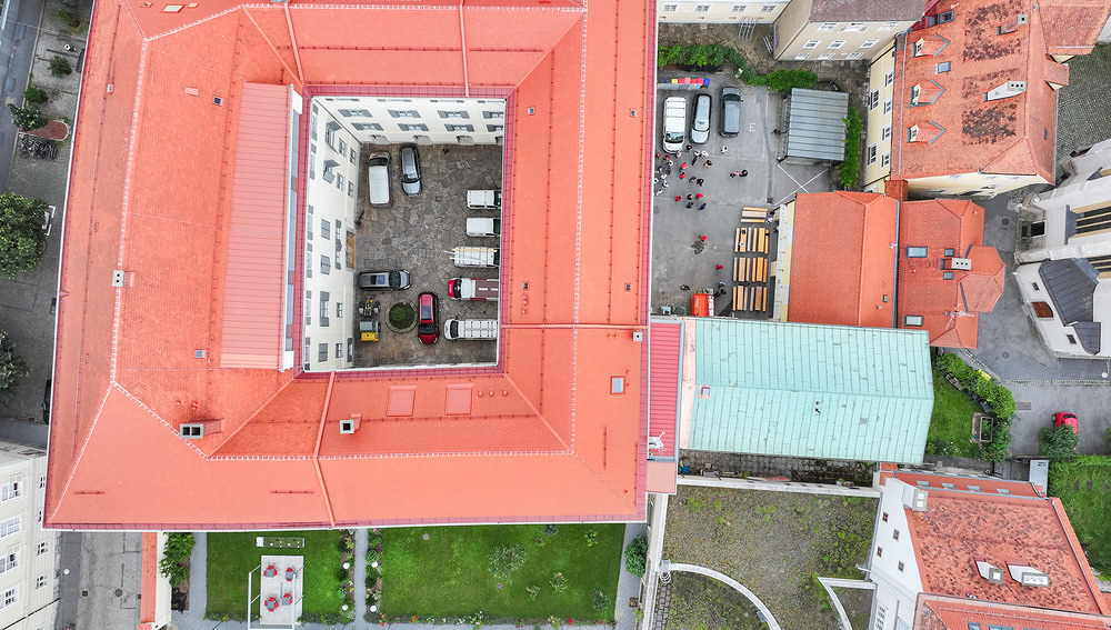 Graz: Sanierung des historischen Bischofshofs fast fertig / Diözese Graz-Seckau Graz: Sanierung des historischen Bischofshofs fast fertig