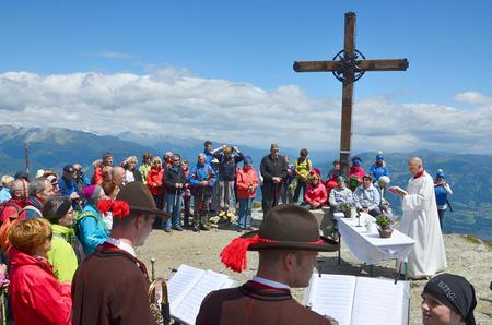 The Archdiocese of Salzburg and the Alpine Club see a decline in mountain masses